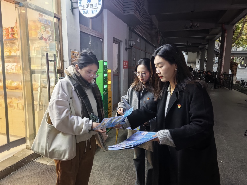 77a6499cf6999e6ee69bfd05d4a3f66.jpg 77a6499cf6999e6ee69bfd05d4a3f66.jpg